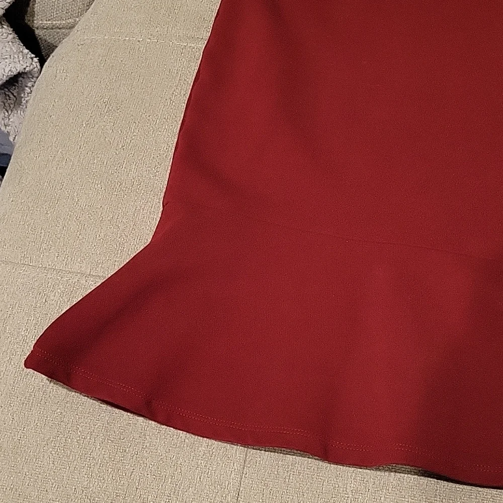 Anthropologie NWOT burgundy flared skirt size large - Picture 4 of 5